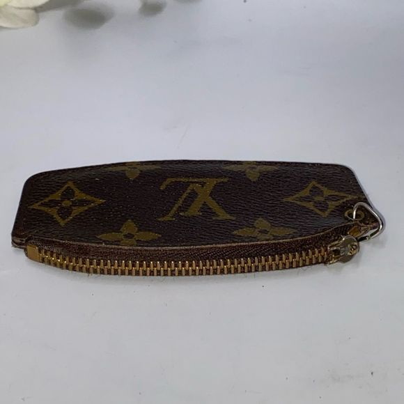 Louis Vuitton Brown and Gold Monogram Key Pouch - Picture 6 of 11